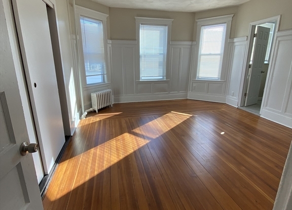 19 CORAL AVE