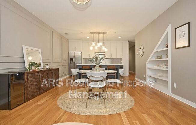 472 MARTIN ST SW