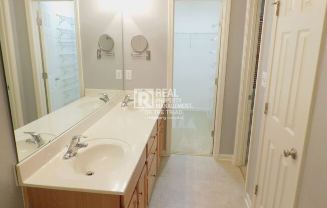 2 beds, 2.5 baths, $1,475