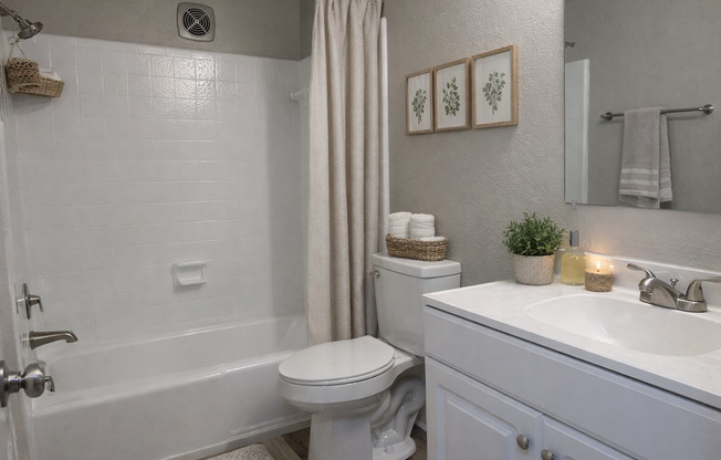 2 beds, 1 bath, 850 sqft, $1,275