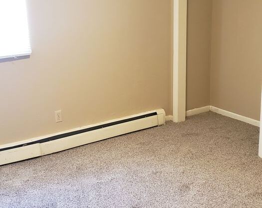 1 bed, 1 bath, 425 sqft, $800