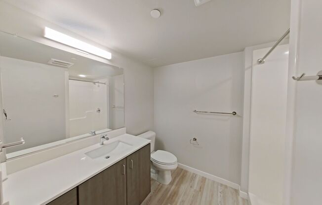 1 bed, 1 bath, 424 sqft, $1,275, Unit 115