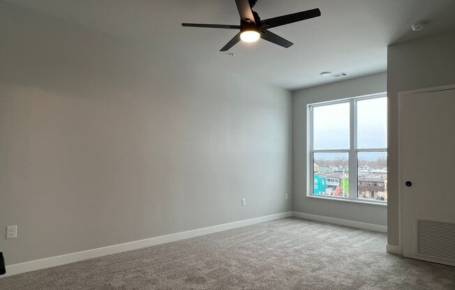 2 beds, 2 baths, 1,220 sqft, $2,650, Unit WR 305-200