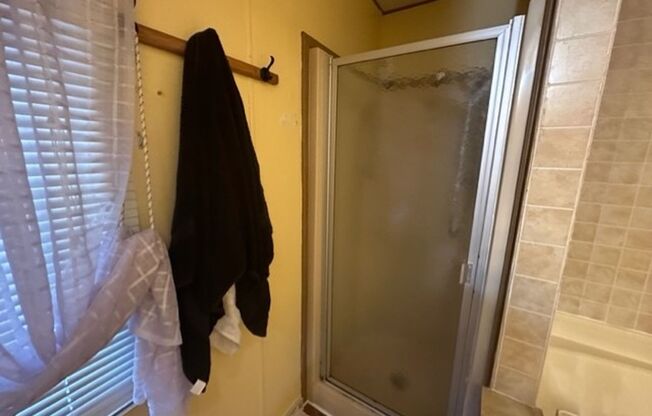 Nice 3 bedroom 2 Bath