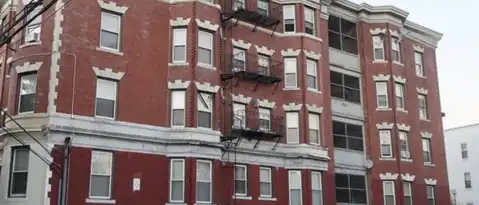 20 Huss Ct Apt 102
