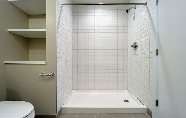 1 bed, 1 bath, 789 sqft, $2,175, Unit UNIT 616