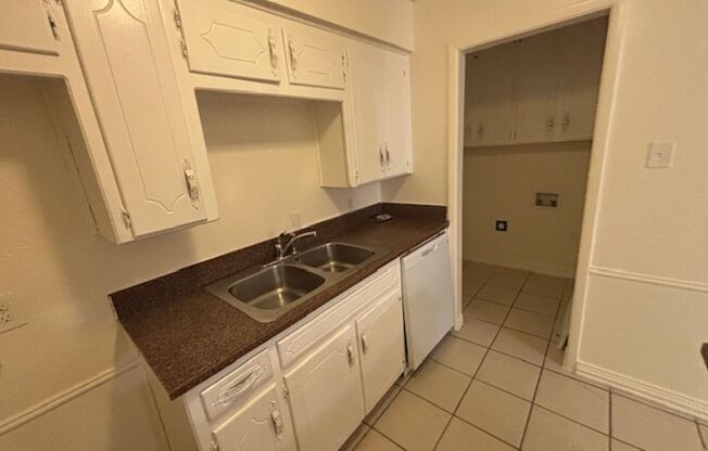 2 beds, 2 baths, $1,575