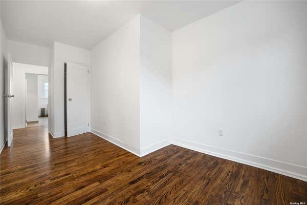 2 beds, 1 bath, $3,195, Unit 2