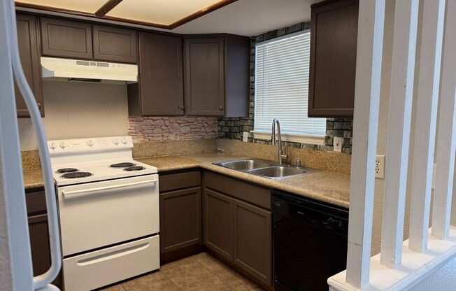 3823 South Maryland Parkway