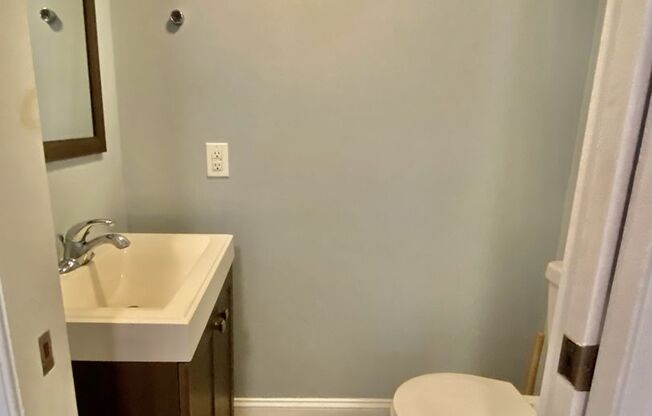 2 beds, 1.5 baths, $1,750