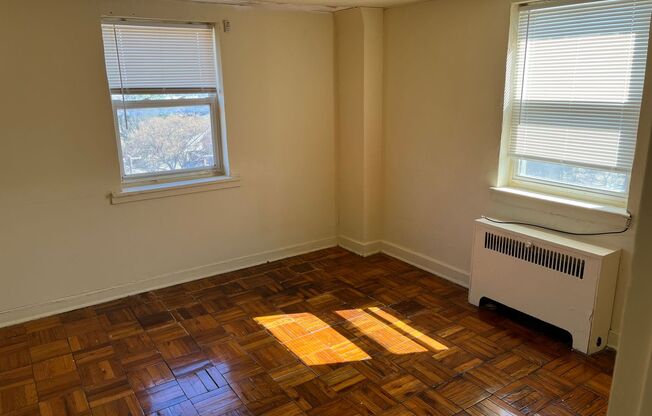 2 beds, 1 bath, 623 sqft, $1,100, Unit B84