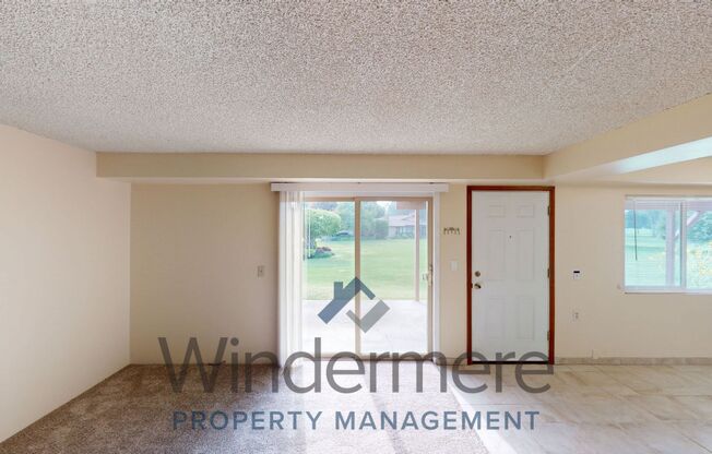 763 1/2 Village Way - Golf Course View