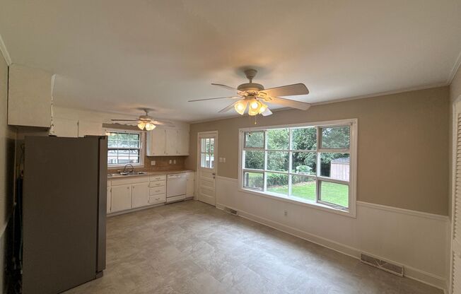 Charming Brick Ranch Home In Cambridge Park Community