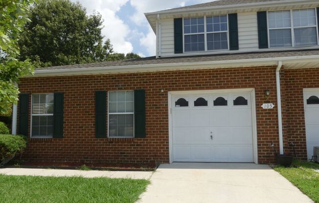 3 beds, 2.5 baths, $2,000