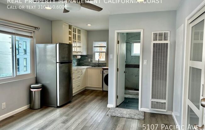 5107 PACIFIC AVE