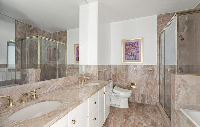 2 beds, 2.5 baths, $19,500, Unit 44B