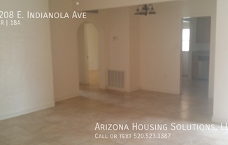 2208 E INDIANOLA AVE