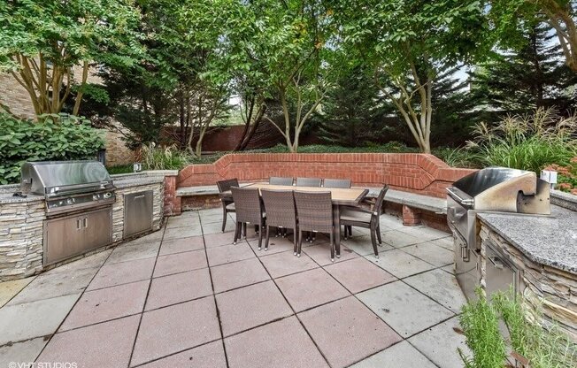 Picnic and BBQ Area at The Chesapeake, Washington, 20008