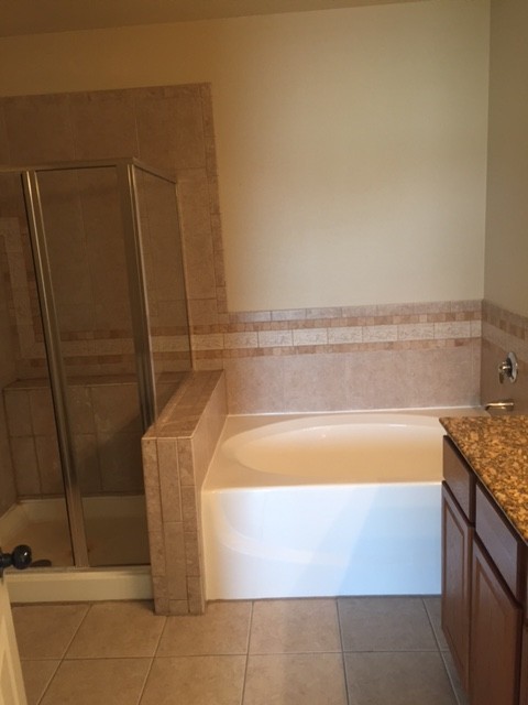 2 beds, 2 baths, 1,246 sqft, $1,870, Unit 204