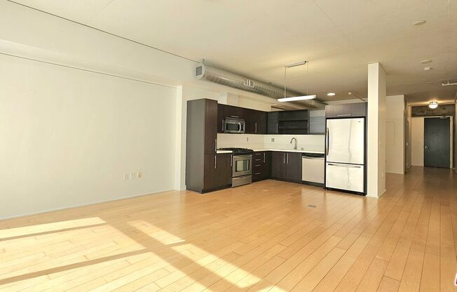 1 bed, 1 bath, 870 sqft, $2,750, Unit 1005