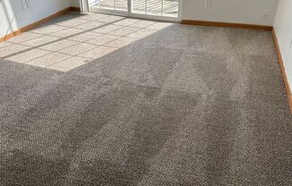 2 beds, 1 bath, $1,095, Unit 1110 10A