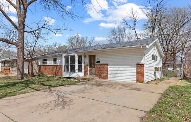 615 LYNN HVN LN