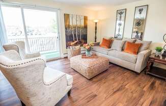 Olde Towne Village Apartments – Living Room – Snack Bar - Kenmore School District - Air Conditioner - Appliances Included - 24 Hour Emergency Maintenance – Ask for a Tour - Pet Friendly
