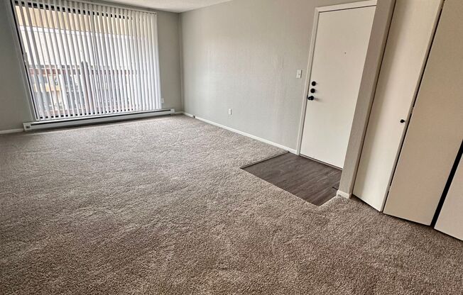 2 beds, 1 bath, 814 sqft, $1,150, Unit C-108