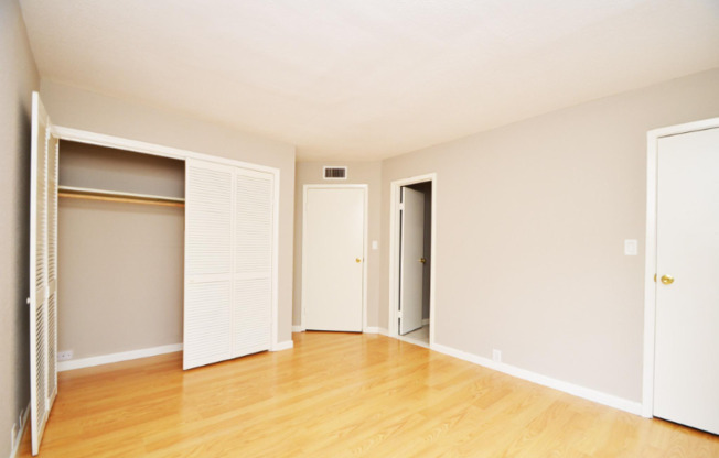 17230 IMPERIAL VLY DR