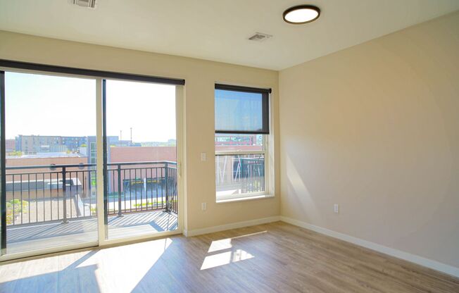 1 bed, 1 bath, 575 sqft, $1,350, Unit 315