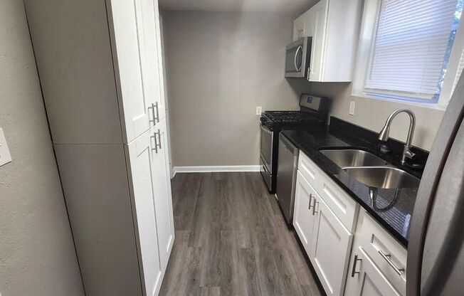 Charming Duplex Near BeltLine – No Carpet & Prime Westside Location!