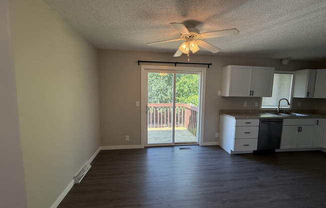215 FREMONT ST