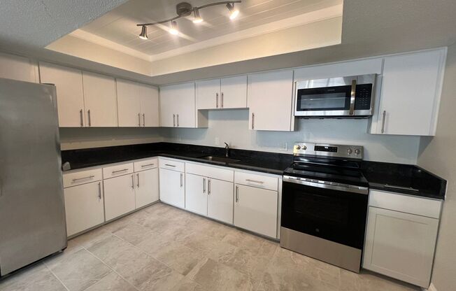 Citadel Apartments of Sarasota