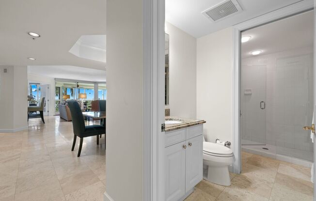 3 beds, 3 baths, 2,500 sqft, $16,000, Unit Off Season