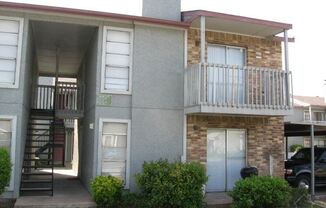 3208 Community Dr