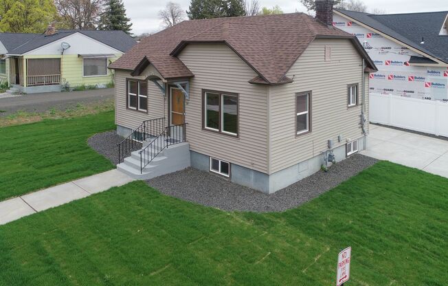 Fully updated 2 Bed 1 Bath Valley home.  Hardwoods Fully updated Bath / Kitchen