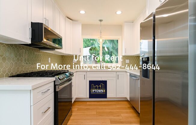 HOUSE - 3 Bedrooms / 2 Baths - Long Beach