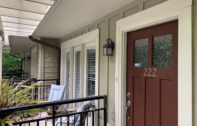 2 beds, 2.5 baths, $1,500, Unit Unit 222