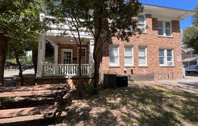 3bed/1bath Duplex on West Campus