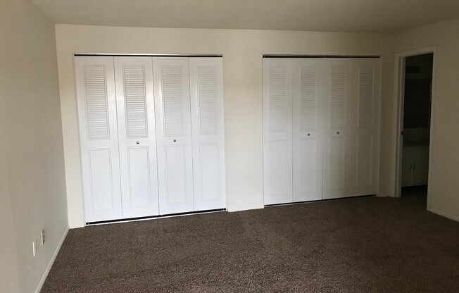 3 beds, 2 baths, 1,265 sqft, $1,242, Unit 08 - 811