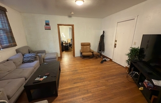 4 beds, 2 baths, 1,675 sqft, $4,800, Unit 2