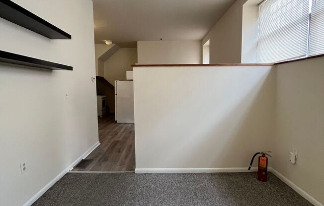 1 bed, 1 bath, $1,095, Unit 2