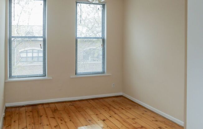 2 beds, 1 bath, 810 sqft, $3,000, Unit 1208WR-3