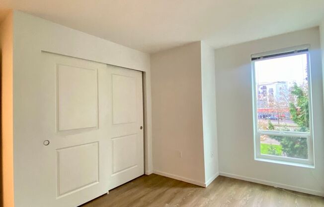 2 beds, 2 baths, 900 sqft, $2,995, Unit 2403-A