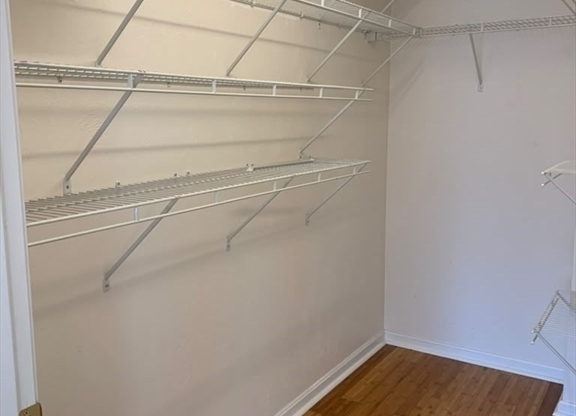 2 beds, 2 baths, 1,157 sqft, $3,150, Unit 201