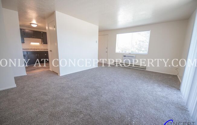 2 beds, 1 bath, 840 sqft, $1,210, Unit 36