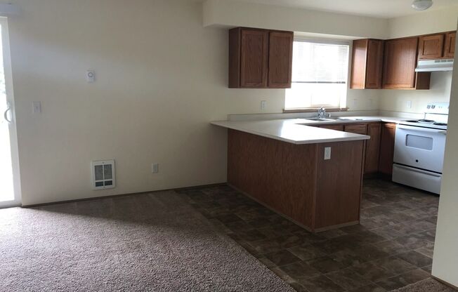 1 bed, 1 bath, 678 sqft, $1,425, Unit 21-302
