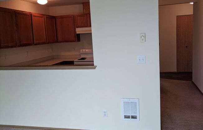 1 bed, 1 bath, 600 sqft, $1,375, Unit 04-204