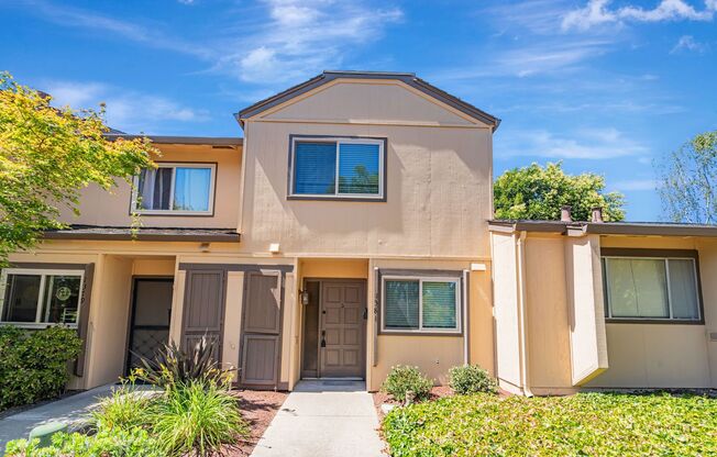 2 Story Townhome