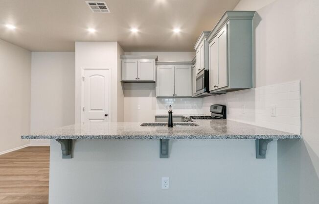 3 beds, 2 baths, 1,200 sqft, $1,545, Unit A - 10539 Lawson Place Rd